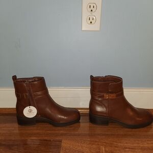 Giani Bernini Brown Leather Ankle Boots